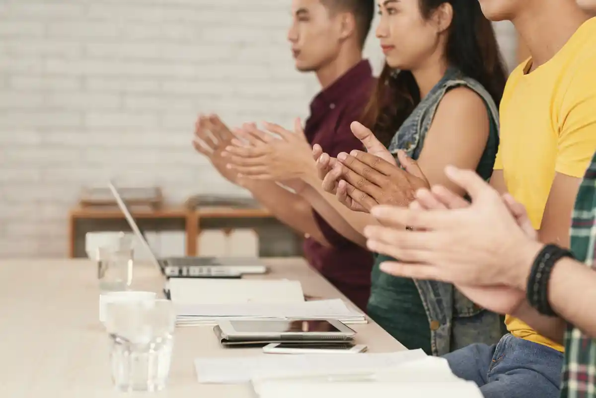 20 Powerful Opening and Closing Prayers for Meetings 4