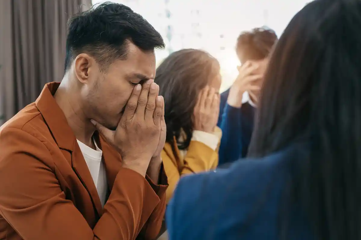 20 Short Closing Prayers After a Meeting with scripture 2