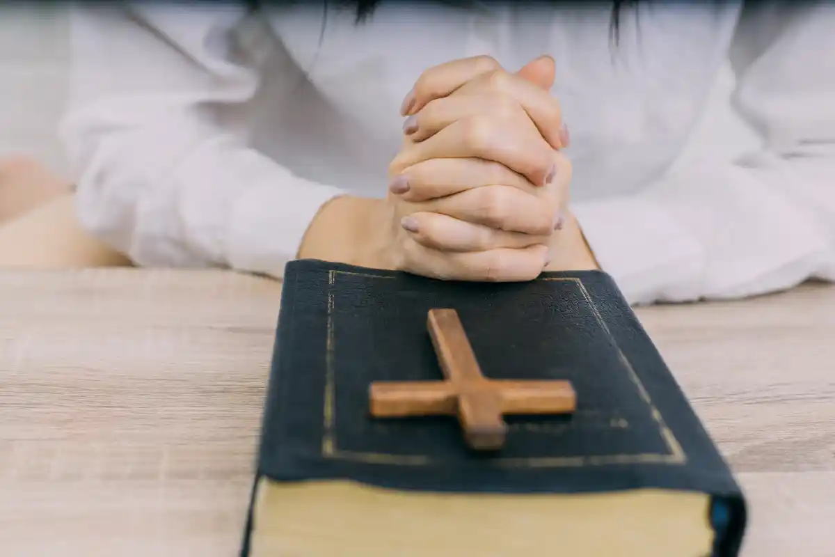 25 Powerful Tuesday Prayers and Blessings for Stability